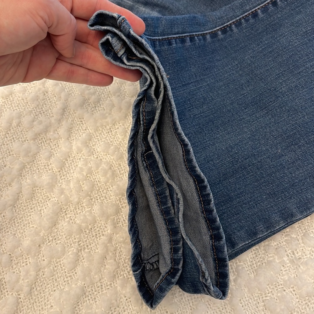 Levi’s Denizen bootcut mid rise jeans 16 - Picture 3 of 6